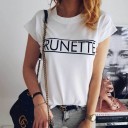Dame-T-shirt med B70-inskription 2