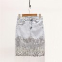 Dame T-shirt og denim nederdel 2