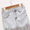 Dame T-shirt og denim nederdel 4