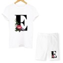 Dame T-shirt og shorts med bogstaver 6
