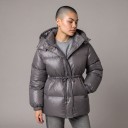 Dame vinter quiltet jakke med hætte og justering i taljen, blank puffer jakke med lynlås, trykknapper og elastiske manchetter 8