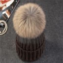 Dame vinterhue med pompon 12