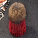 Dame vinterhue med pompon 13