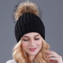 Dame vinterhue med pompon 1