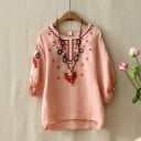 Damebluse med ornamentale applikationer til naturen og udflugter Løse ærmer med rynket kant og flæse Rund udskæring Bomuld og hør 3