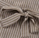 Damen braune gestreifte Bluse mit Kragen und langen Ärmeln Stylische Bluse mit Schleife im Rücken in der Taille Polyester-Baumwoll-Mischung 12