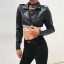 Damen-Crop-Top-Jacke aus Kunstleder 2