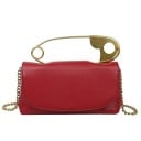 Damen Crossbody Tasche mit Klappe und Griff in Form einer großen Sicherheitsnadel Metallkettengurt über die Schulter PU Leder 5