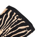 Damen enganliegendes Minikleid ohne Träger mit Zebramuster und schwarzem Saum am Ausschnitt sowie am unteren Rand in Schwarz-Beige 13