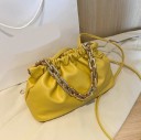 Damen geraffte Handtasche und Umhängetasche Massive Kette in Goldfarbe Langer dünner Riemen Künstliches Leder PU 26 x 15 x 11 cm 5