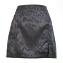 Damen glänzender Minirock mit Blumenmuster in Ton-in-Ton Schlitz an der Vorderseite Leicht ausgestellter Schnitt Polyester, Seide 3