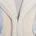 Damen kurze Jacke aus Plüsch und Denim Patchwork-Stil Großer Plüschkragen Fransige Kanten Tasche am Ärmel Polyester und Baumwolle 8