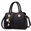 Damen-Lederhandtasche M794 1