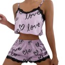 Damen Satin Pyjama mit Spitzenrand Einfarbig mit Herzen und dem Schriftzug Love Top mit V-Ausschnitt und Shorts aus Polyester und Spandex 3