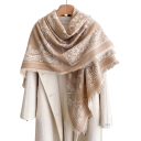Damen Schal 130 x 130 cm Polyester Schal mit einfachem Muster und fransigen Enden Elegantes leichtes Modeaccessoire Stilvoller bequemer Schal 14