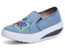 Damen-Slip-On-Sneaker mit Blumen J2404 4