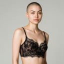 Damen Spitzen-BH mit verlängertem Unterteil und dekorativen Knöpfen mit geformten Cups und verstellbaren Trägern 2