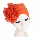 Damen Turbanmütze mit großer geraffter Blume an der Seite Elegantes Kopfteil aus Baumwolle und Polyester Universelle Größe 8