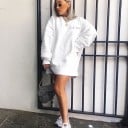 Damen weißer Oversize-Pullover ohne Kapuze Verlängerter lockerer Schnitt Rundhalsausschnitt Schriftzug in Schreibschrift auf der Brust Baumwolle 7