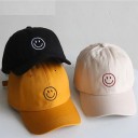 Damenkappe mit gesticktem Smiley Baseballmütze aus Baumwolle und Polyester mit gebogenem Schirm und Riemen hinten Universelle Größe 3