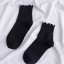 Damensocken mit Rüschen 11