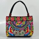 Damentasche 31 x 23 x 10,5 cm Mit bunter Blumenstickerei Silberne dekorative Applikationen Holzperlen an den Griffen Handtasche 1