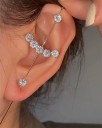 Damepyntet ørering til øreflippen i form af en nål eller åben ring Pyntet med zirkoner Smykkemetal Glitrende smykke til kanten af øret 22