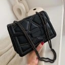 Dames crossbody handtas met klep van PU leer Geometrische stiksels met studs Kettingband Metalen slot Afmetingen 23,5 x 16,5 x 9,5 cm 5