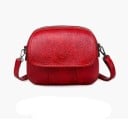 Dames crossbody tas met afgeronde vorm Glanzend oppervlak met gekreukte textuur Voorklep Bovenste rits PU leer 19 x 16 x 9 cm 2
