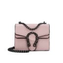 Dames crossbody tas met slangenpatroon en metalen gesp op de klep Kettingriem van donker metaal Donkere randafwerking Kunstleer 3