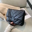 Dames crossbody tas van PU-leer met V-vormige stiksels Schoudertas met kettingriem en metalen gesp 28 x 19,5 x 8 cm 3