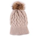 Dames gebreide muts met vlechtpatroon en grote fluffy pompon Wollen breiwerk Omgeslagen ribbelrand Afmetingen 21 x 23 cm 3