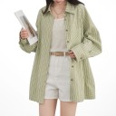 Dames gestreepte blouse in een losse casual pasvorm met lange mouwen en een borstzak met een schuin patroon en een klassieke kraag 2
