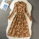 Dames herfstjurk met opstaande kraag 10