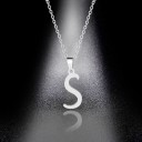 Dames ketting met letter D130 18
