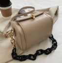 Dames kleine vierkante handtas 17,5 x 14 x 10 cm Kunstleer Klep met metalen sluiting Kettinghandvat en lange schouderband 7