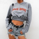 Dames korte hoodie met capuchon en tekstprint Grijze cropped hoodie met lange mouwen Elastische onderrand van katoen met spandex 2