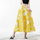 Dames lange A-lijn rok met gele bloemenprint Plastische structuur op een witte achtergrond Polyester Lengte onder de knie 3