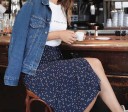 Dames midi rok met knopen en stippen Zijden A-lijn rok met strik in de taille Soepele rok van acryl, modal en acetaat 4