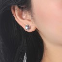 Dames oorbellen met blauwe kristal 2