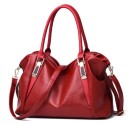 Dames ruime schoudertas met twee handvatten Elegante handtas met afneembare verstelbare schouderriem 32 x 10 x 27 cm 2