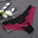 Dames string met sexy kant 1