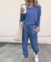 Dames T-shirt met lange mouwen en joggingbroek 2