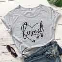 Dames T-shirt met opdruk van "loved" 13
