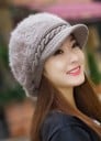 Dames winter baret van kunstbont met gebreide klep Warme harige muts met vlechtpatroon Acryl en wol voor koude dagen 11