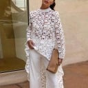 Dames witte perforatie blouse met lange mouwen en staander Asymmetrische snit met verlengd achterpand Polyester Voor feesten en avonden 4