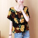 Dames zwarte blouse met rozenprint en korte mouwen Vrije pasvorm Ronde halslijn Koord in de onderzoom Polyester met spandex 2