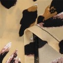 Damesblouse met leopardpatroon en blote schouders Dunne bandjes en V-hals Korte losse mouwen Vloeiende snit Materiaal polyester 5