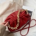 Dameshandtas met een geweven patroon en gerimpelde rand Massieve ketting in goudkleur Schouderband Kunstleer PU 27 x 14 x 14 cm 8