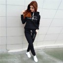 Dameshoodie en joggingbroek 1
